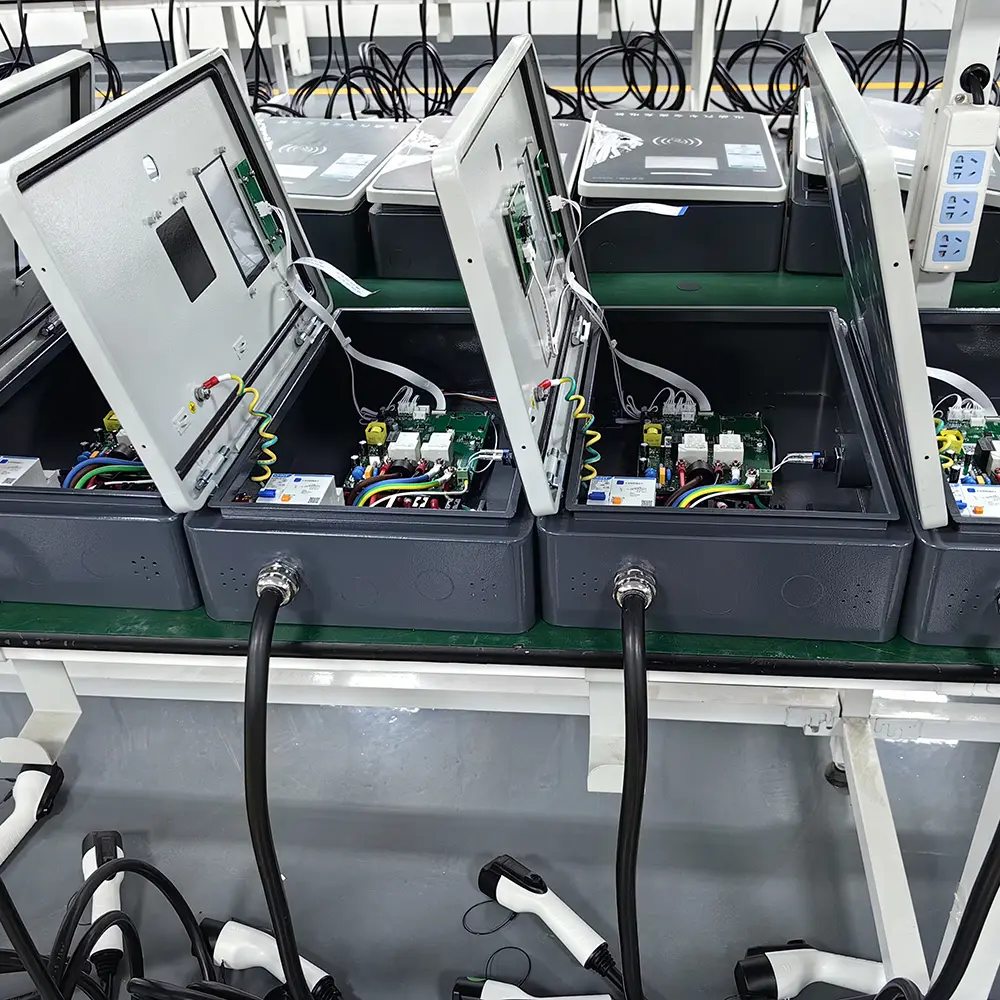 IP65 AC 220V EV Charging Pile 3.5kw 7kw Single Double Gun Commercial Charging Station