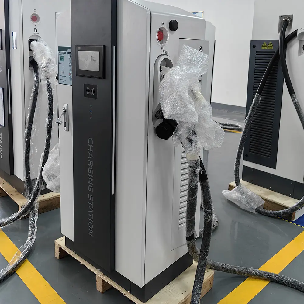 240KW Fast DC EV Charger GB/T CCS1 CCS2 Chademo Split DC Charging Station With Customized EV Car Charging Connector