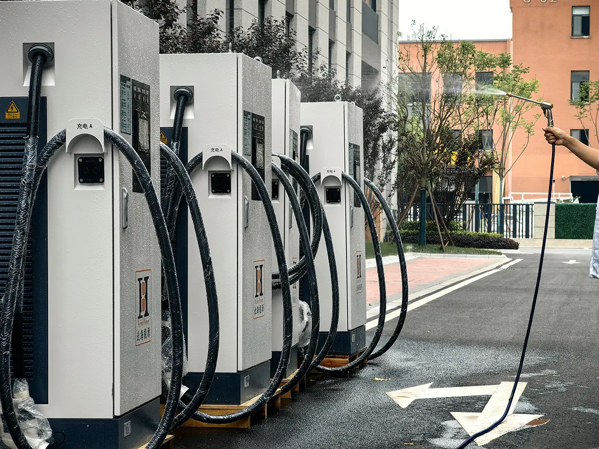 Is it possible to use the BEIHAI Charging Post in rainy weather?